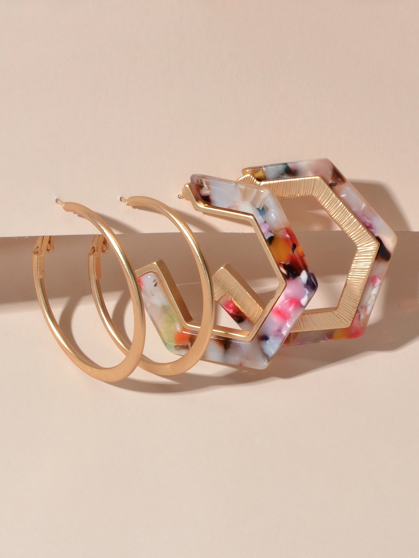 Boho Chic 2 pairs Multicolor Acrylic Square Circle Party Hoop Earrings